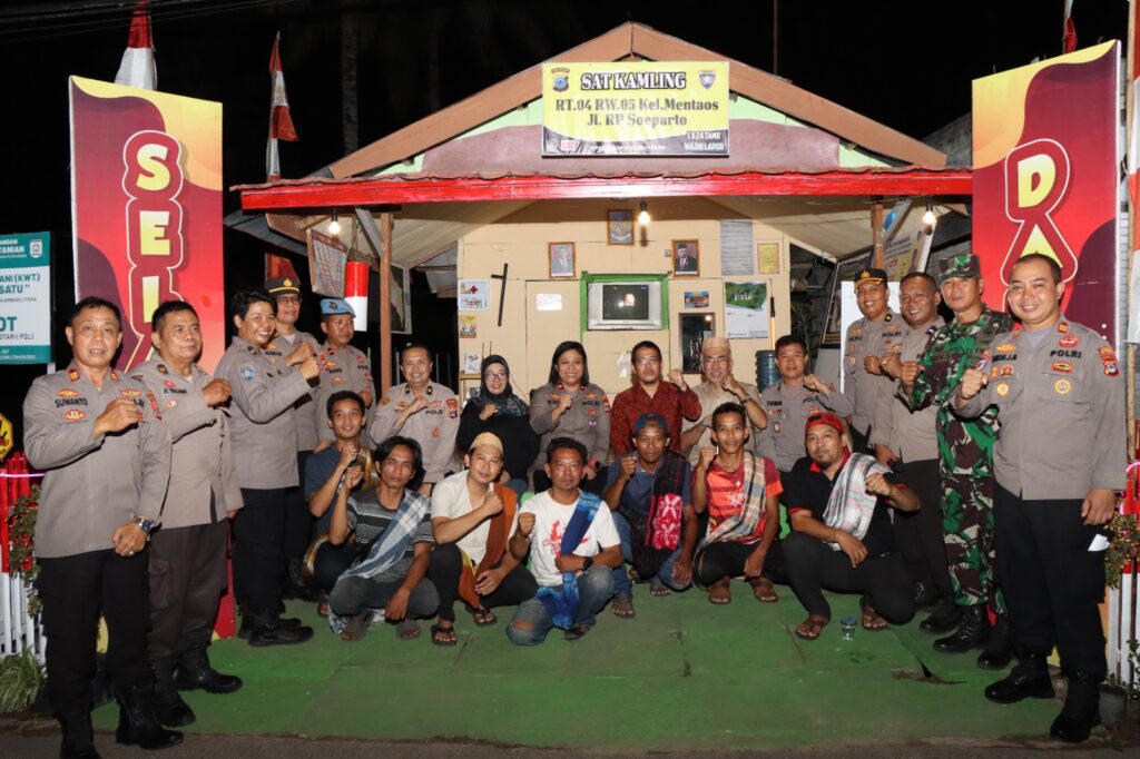 Melalui Perlombaan, Polres Banjarbaru Ajak Masyarakat Hidupkan Kembali Satkamling