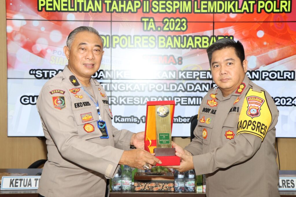 Puslitbang Polri Gelar Penilitan Tahap II Di Polres Banjarbaru