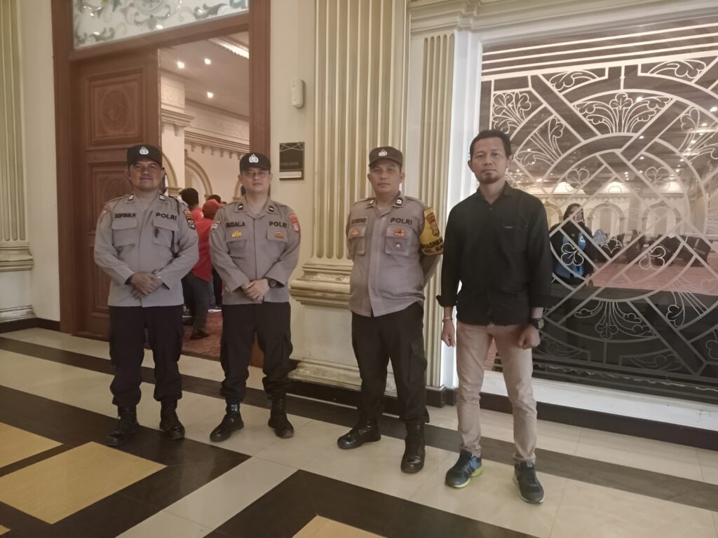 Polres Banjarbaru Amankan Kampanye TKD Calon Presiden Di Grand Qin Hotel