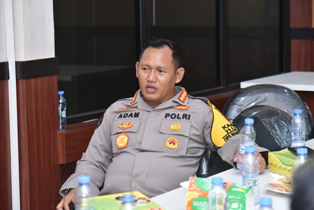 Himbauan Kabid Humas Polda Kalsel Kombes Pol Adam Erwindi Bagi Jemaah Haul Guru Sekumpul Ke-19