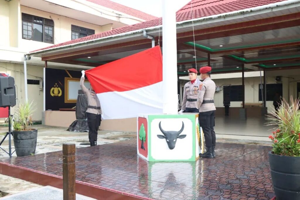Wujud Komitmen Penguatan Kesadaran Kebangsaan, Polres Banjarbaru Gelar Upacara Hari Kesadaran Nasional