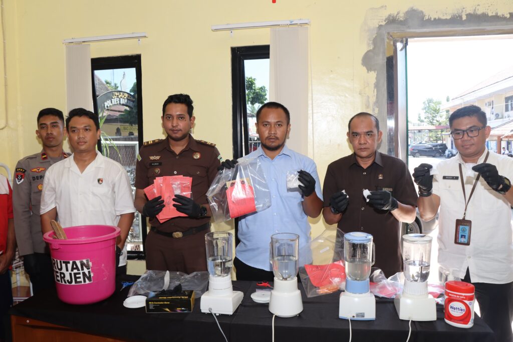 Hasil Operasi Antik Intan 2024, Polres Banjarbaru Musnahkan 218,38 Gram Sabu Dan 90 Butir Ekstasi